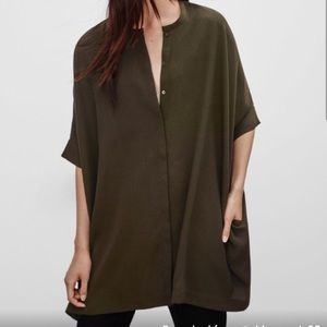 Babatan Aritzia Howard Button Up Tunic Pockets Short Sleeve Black XXS Oversized